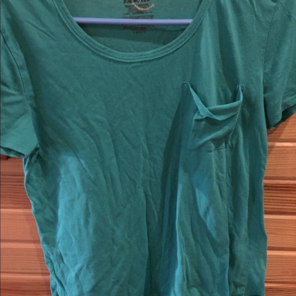 Short sleeve top